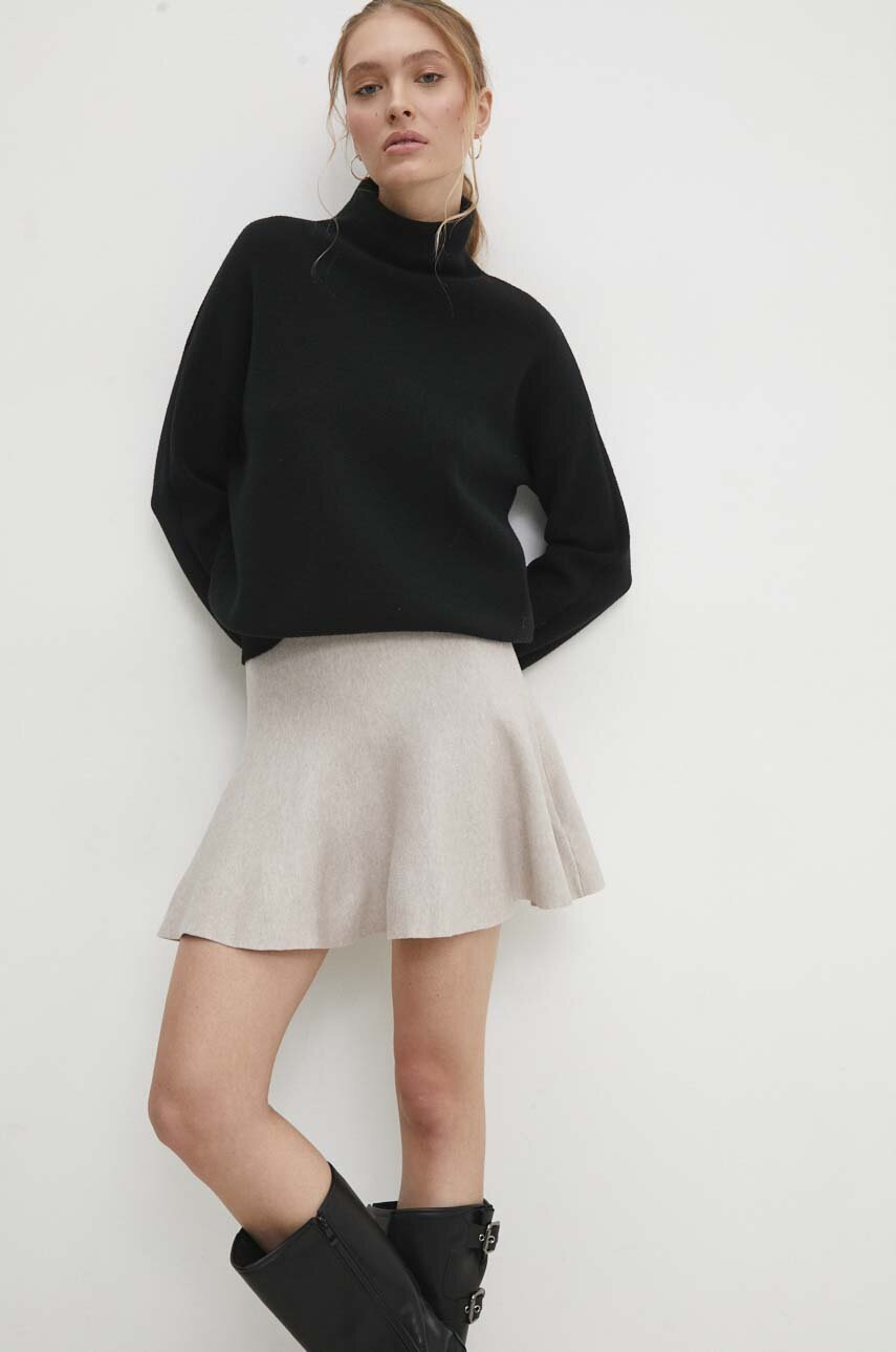 Așteaptă imaginea pentru produs