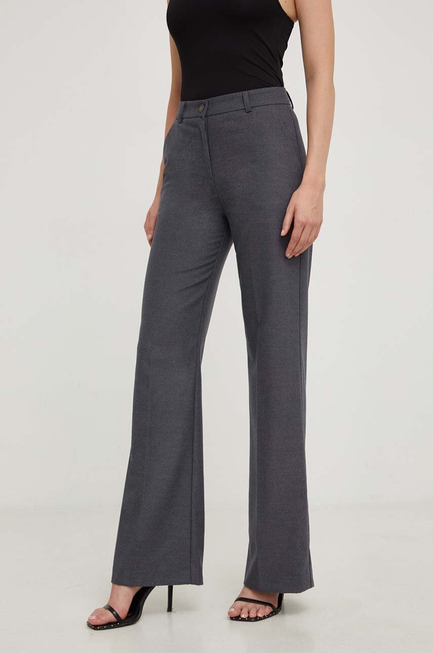 Așteaptă imaginea pentru produs