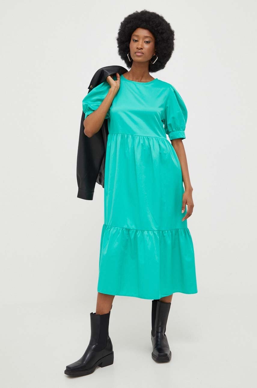 Answear Lab rochie culoarea verde, midi, evazati