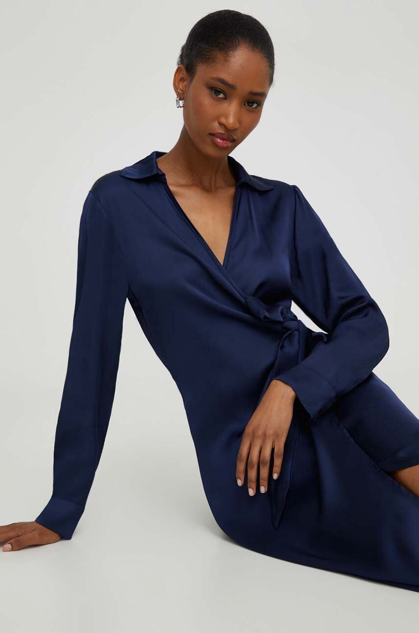 Așteaptă imaginea pentru produs