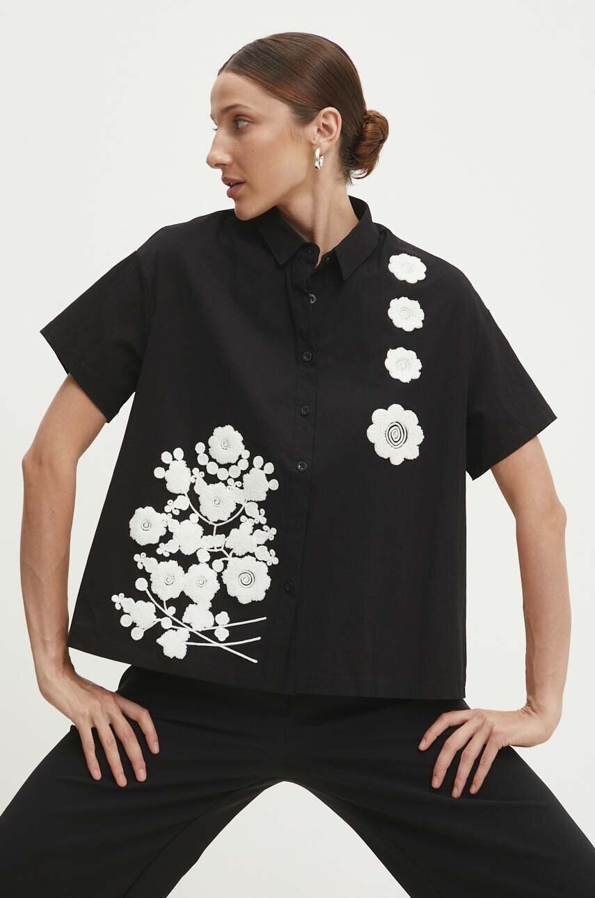 Answear Lab camasa femei, culoarea negru, cu guler clasic, relaxed