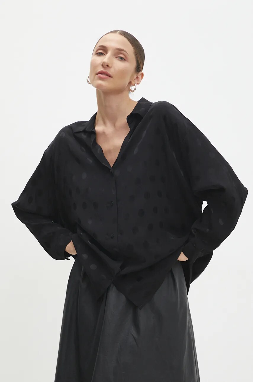 Answear Lab camasa femei, culoarea negru, cu guler clasic, relaxed