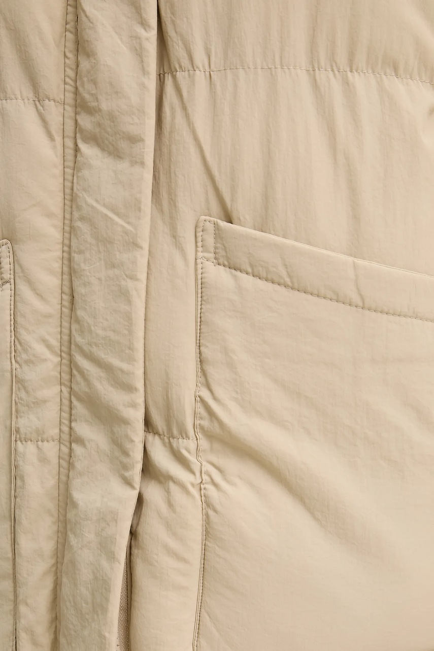 Αμάνικο μπουφάν Answear.LAB χρώμα: μπεζ φωτογραφία