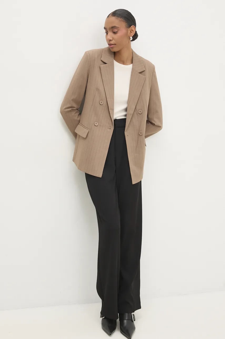 Answear Lab sacou culoarea bej, cu doua randuri de nasturi, modelator Answear Lab sacou culoarea bej, cu doua randuri de nasturi, modelator
