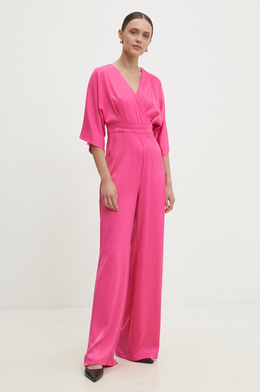 Answear Lab salopeta culoarea roz, cu decolteu in v