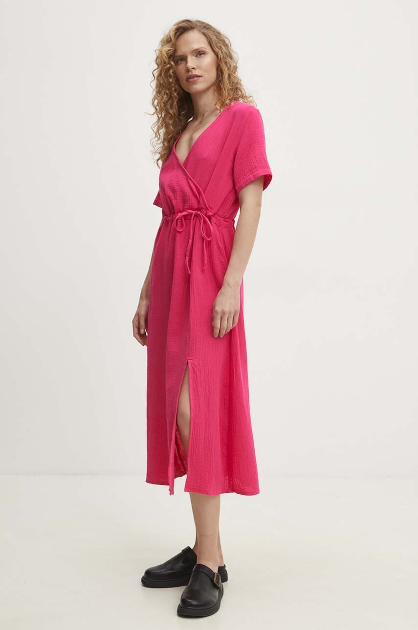 Answear Lab rochie din bumbac culoarea roz, midi, evazati Answear Lab rochie din bumbac culoarea roz, midi, evazati
