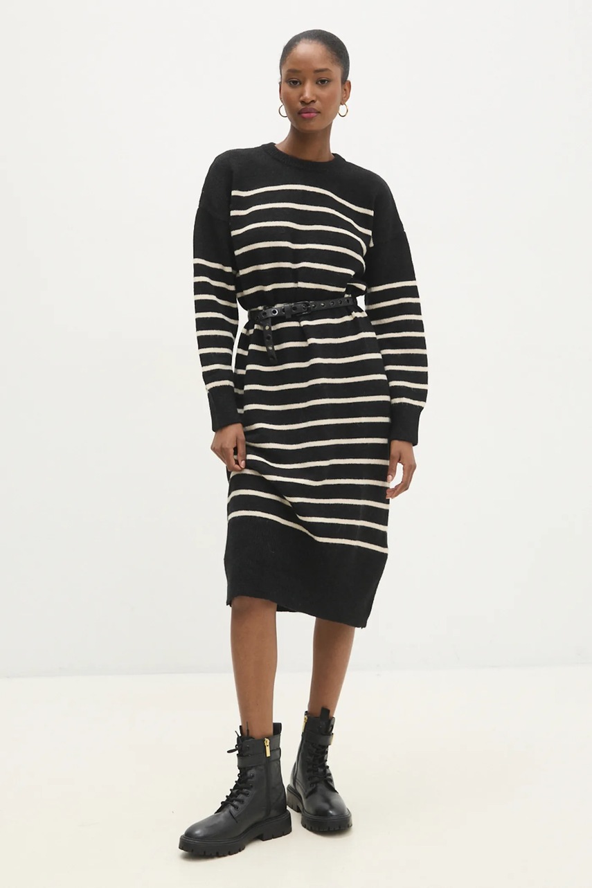 Платье с шерстью Answear.LAB цвет чёрный maxi oversize Платье с шерстью Answear.LAB цвет чёрный maxi oversize