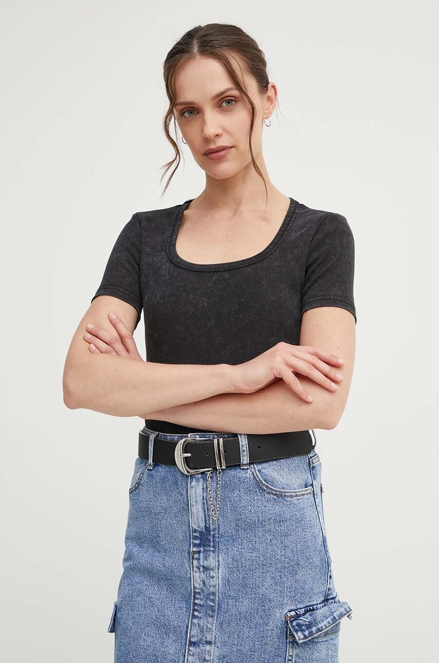 Μπλουζάκι Answear.LAB χρώμα: μαύρο φωτογραφία