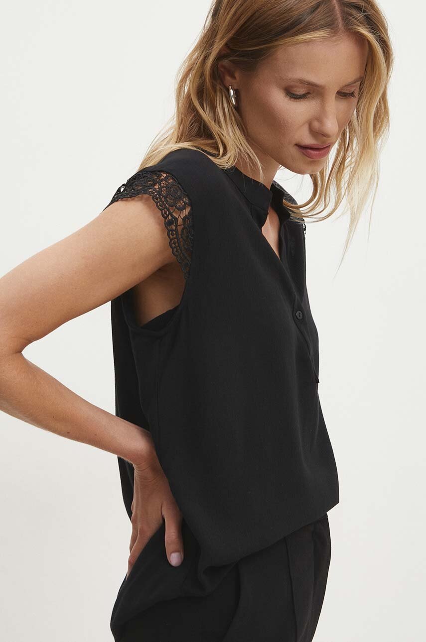 

Тениска Answear Lab в черно, Черен