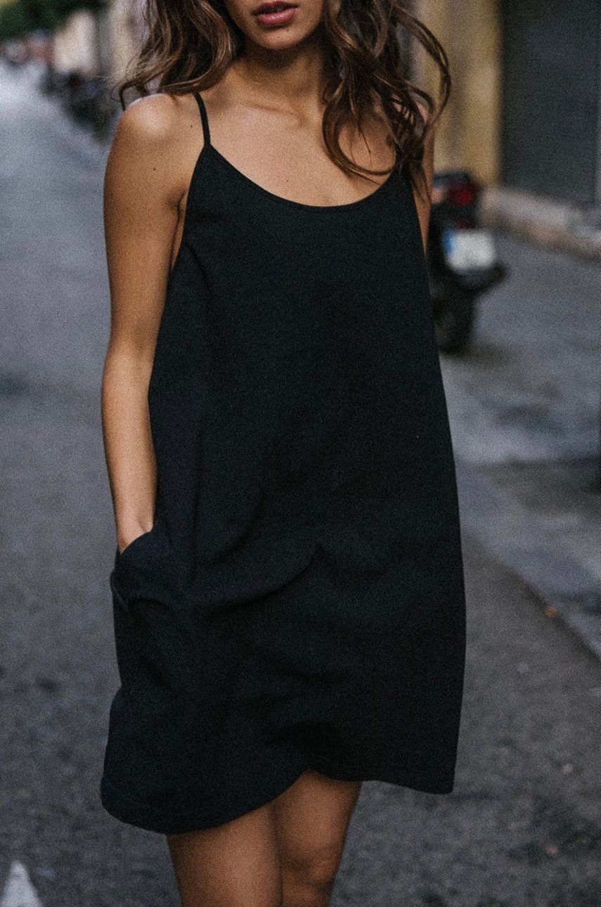 MUUV. rochie din bumbac Sukienka #surfgirl culoarea negru, mini, oversize