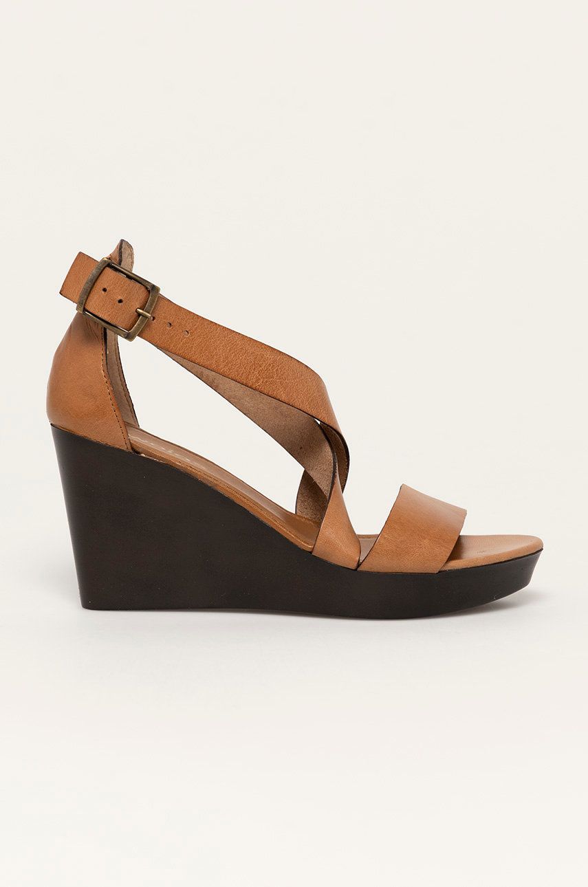 Wojas Sandale de piele femei, culoarea maro, toc pana femei 2023-09-23