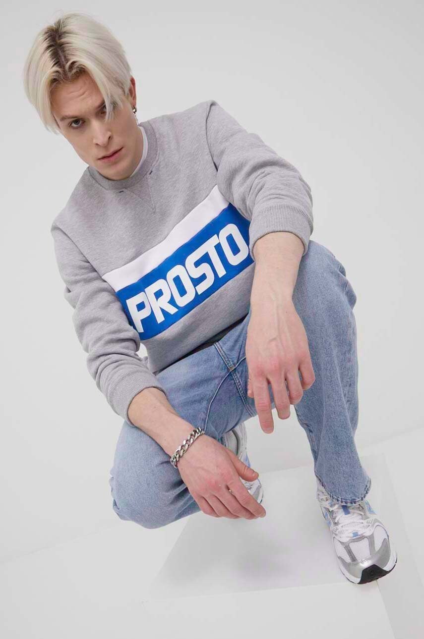 

Суичър Prosto Tonalto мъжки в сиво с принт, Сив