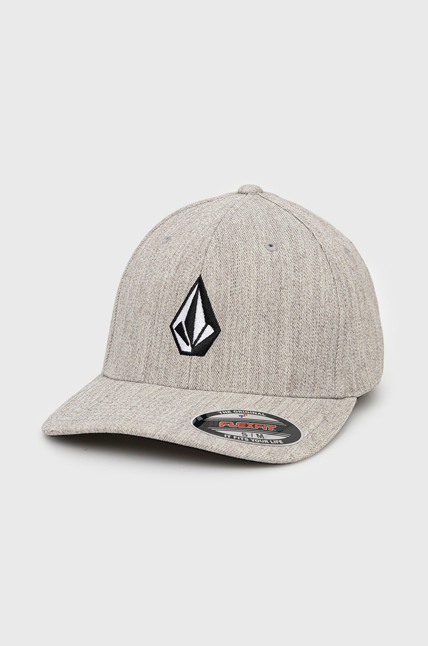 

Шапка с вълна Volcom в сиво с апликация, Сив