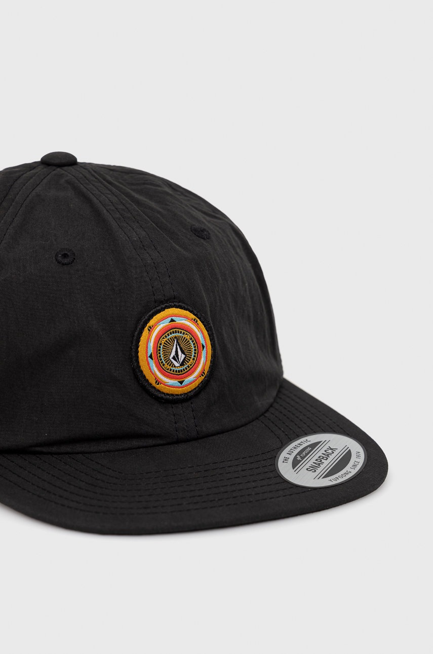 

Кепка Volcom цвет чёрный с аппликацией