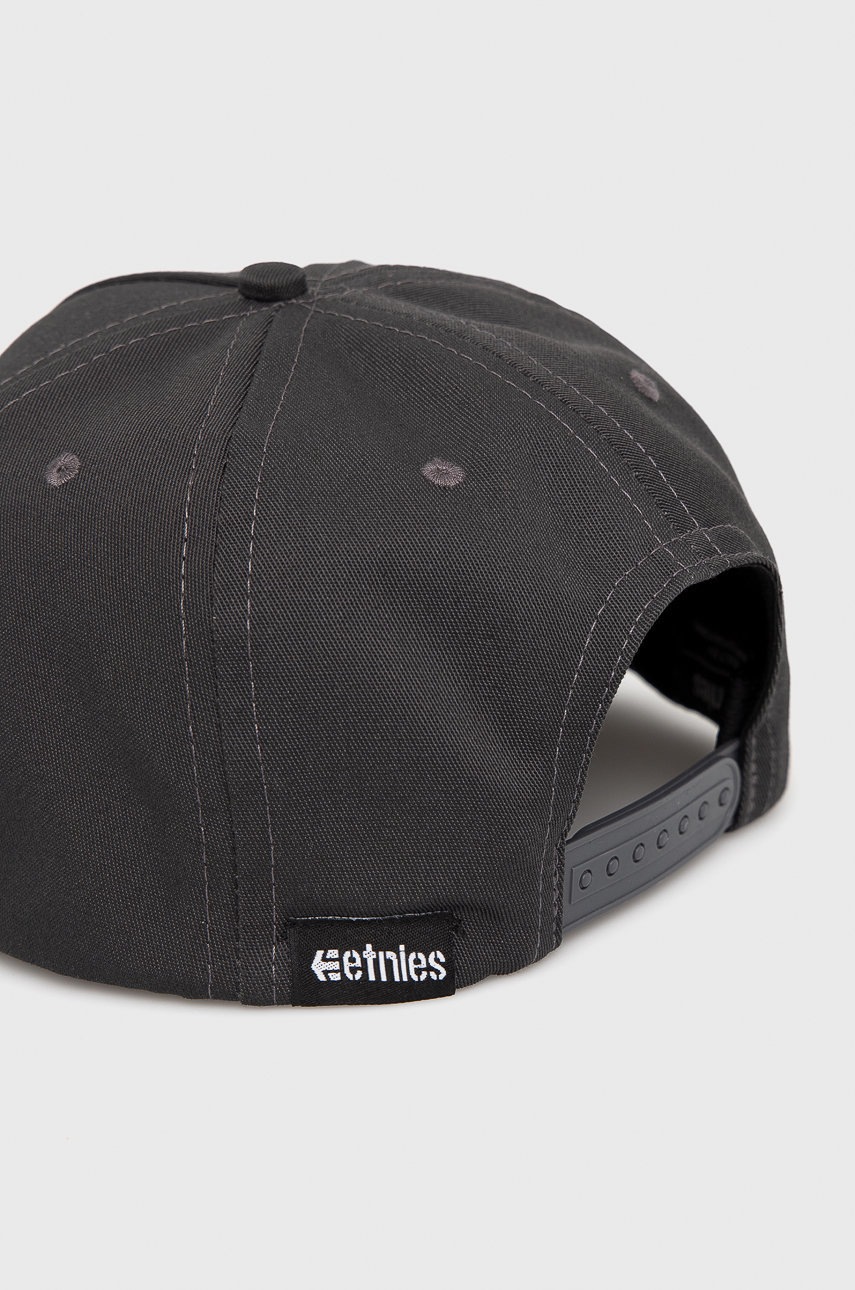 

Кепка Etnies цвет серый с аппликацией