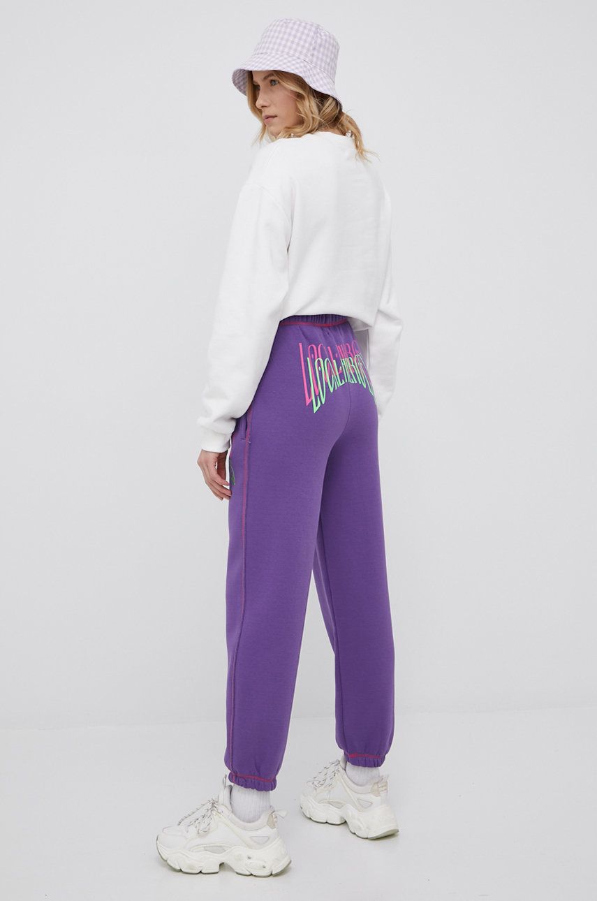 Local Heroes pantaloni femei, culoarea violet, cu imprimeu answear imagine noua