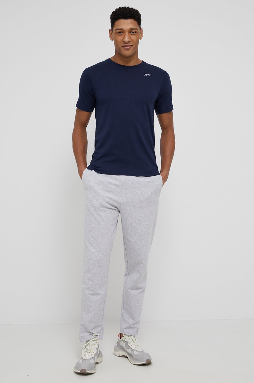 

Брюки Lacoste мужские цвет серый меланж