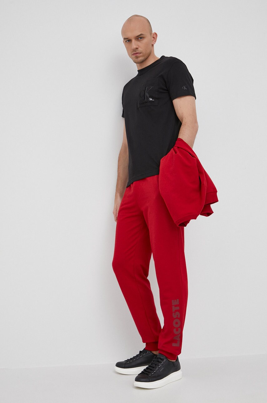 

Кофта Lacoste мужская цвет красный с аппликацией