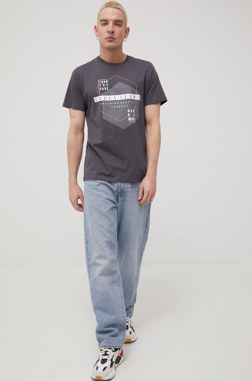 

Хлопковая футболка Cross Jeans цвет серый с принтом