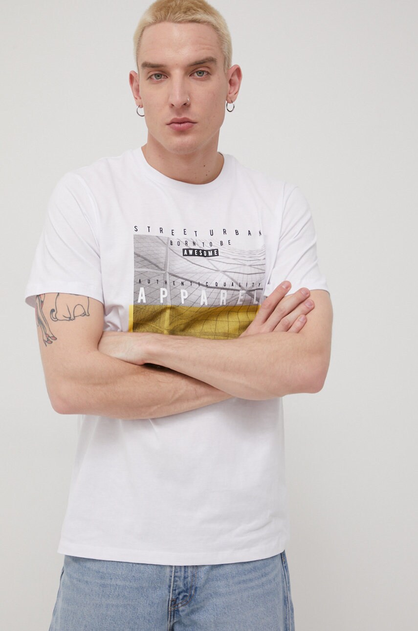 

Памучна тениска Cross Jeans в бяло с принт, Бял