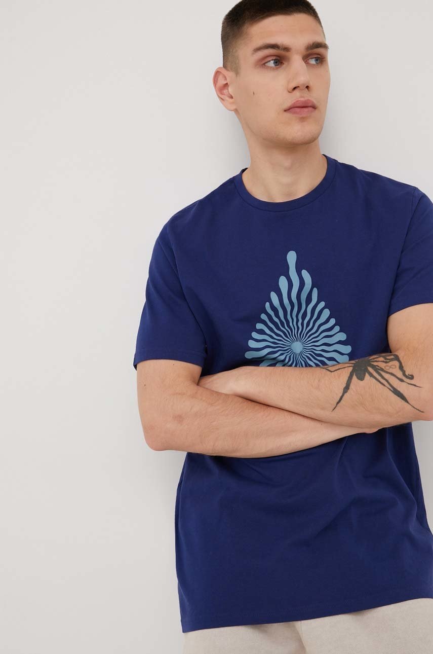 

Бавовняна футболка Volcom з принтом