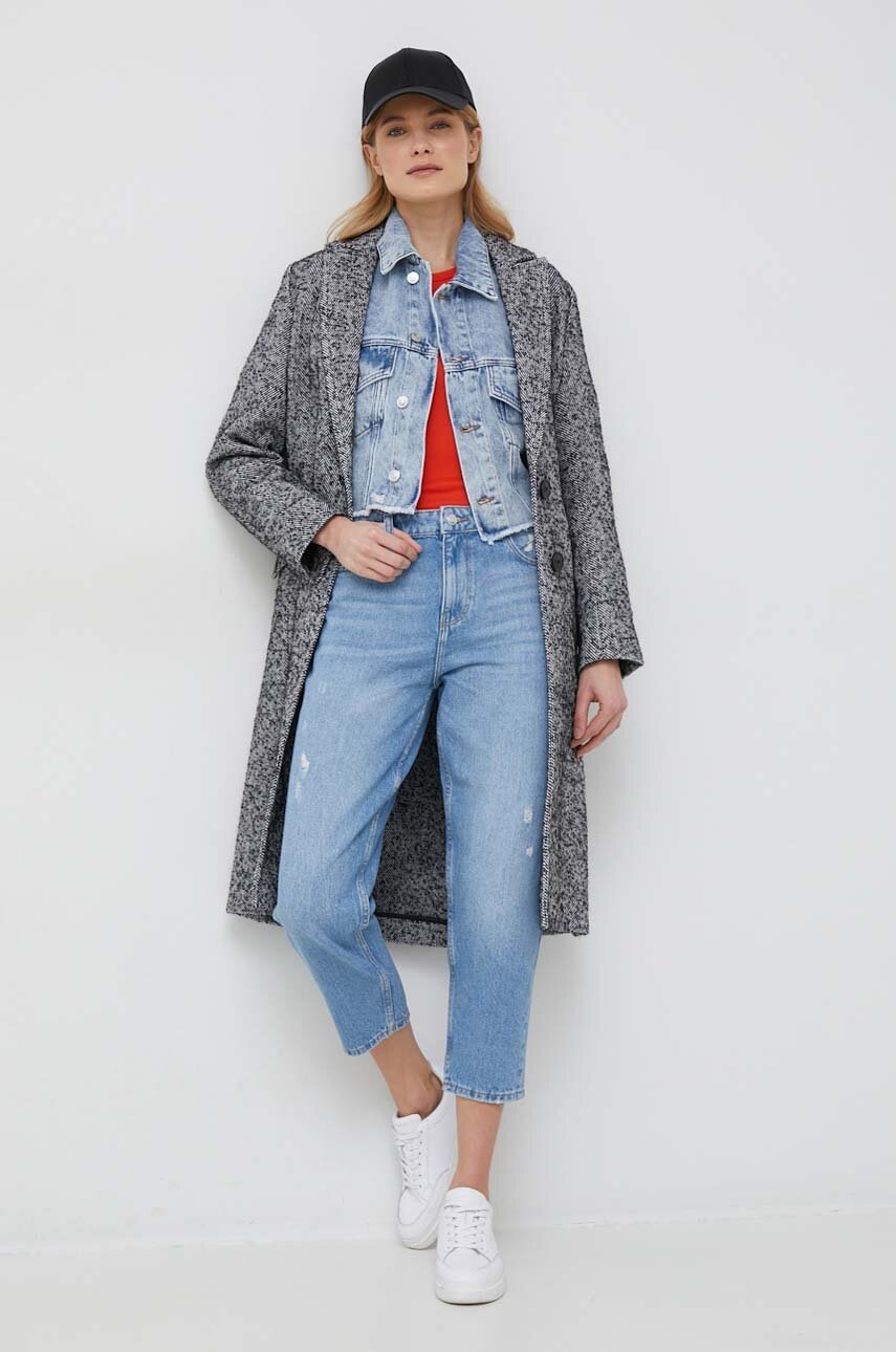 

Джинсовая куртка XT Studio женская переходная oversize
