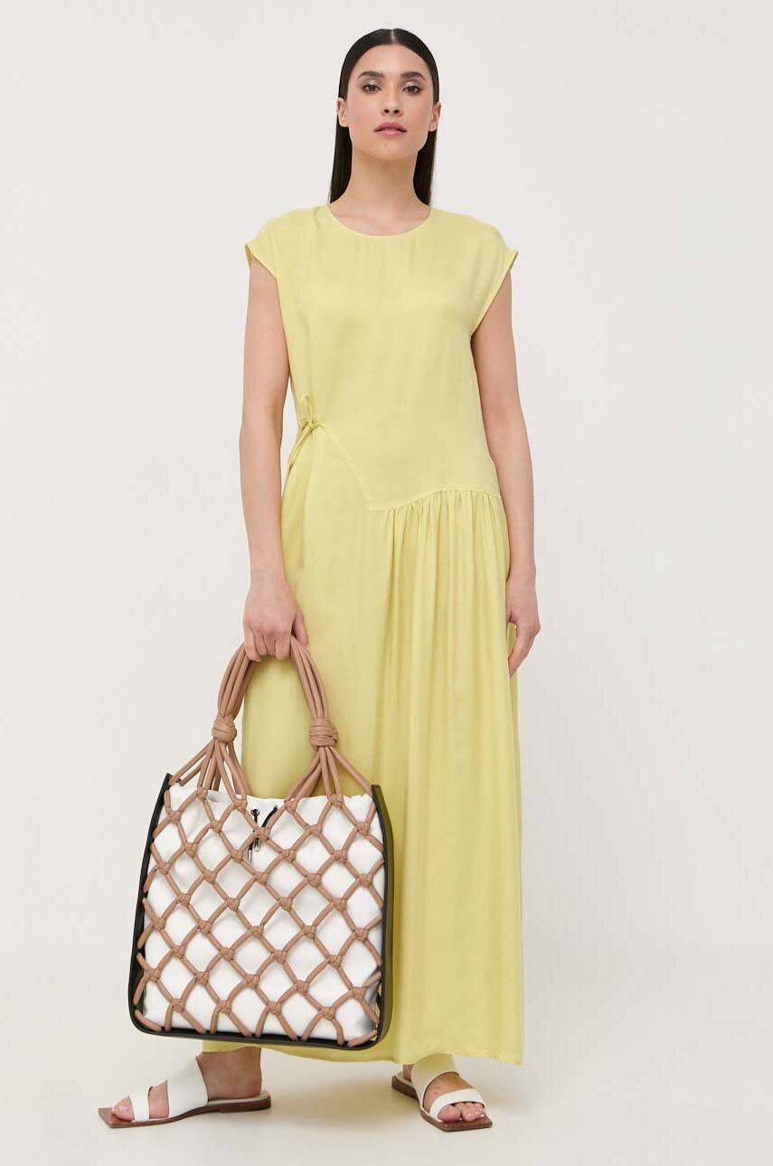Šaty Beatrice B žlutá barva, maxi, oversize - žlutá -  100 % Cupro