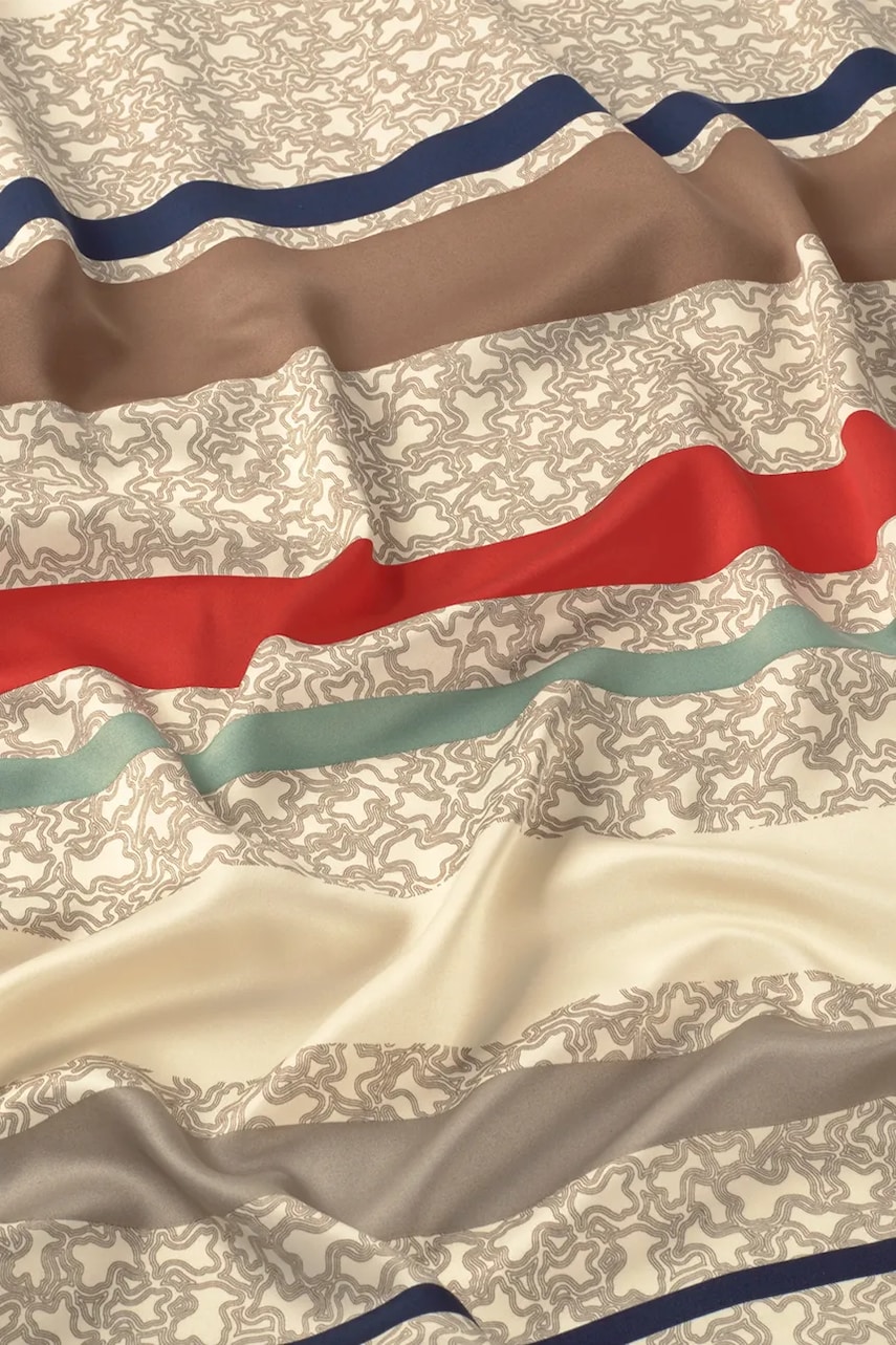 Платок Tous TEXTIL женский цвет бежевый узор 2002203102 Платок Tous TEXTIL женский цвет бежевый узор 2002203102