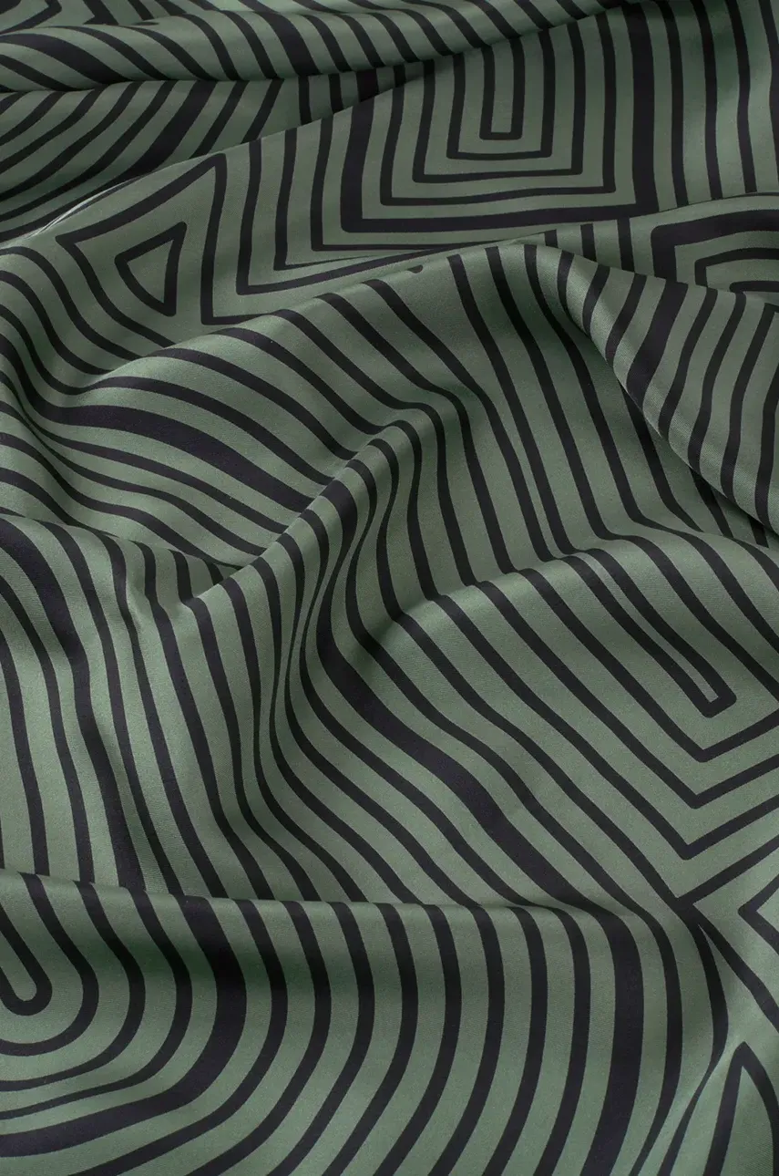 Шелковый платок Tous TEXTIL женский цвет зелёный узор 2002200840 Шелковый платок Tous TEXTIL женский цвет зелёный узор 2002200840