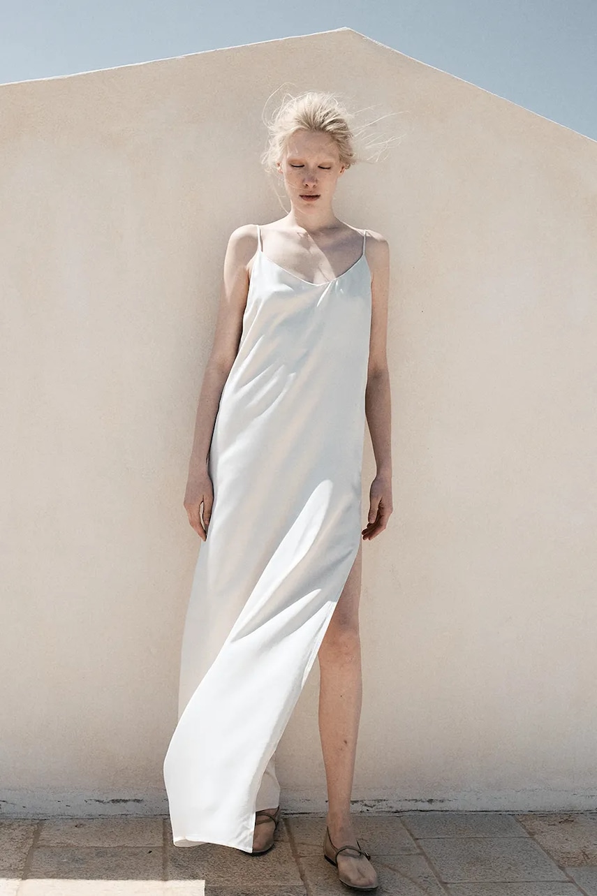 MUUV. rochie FEU culoarea bej, maxi, drept