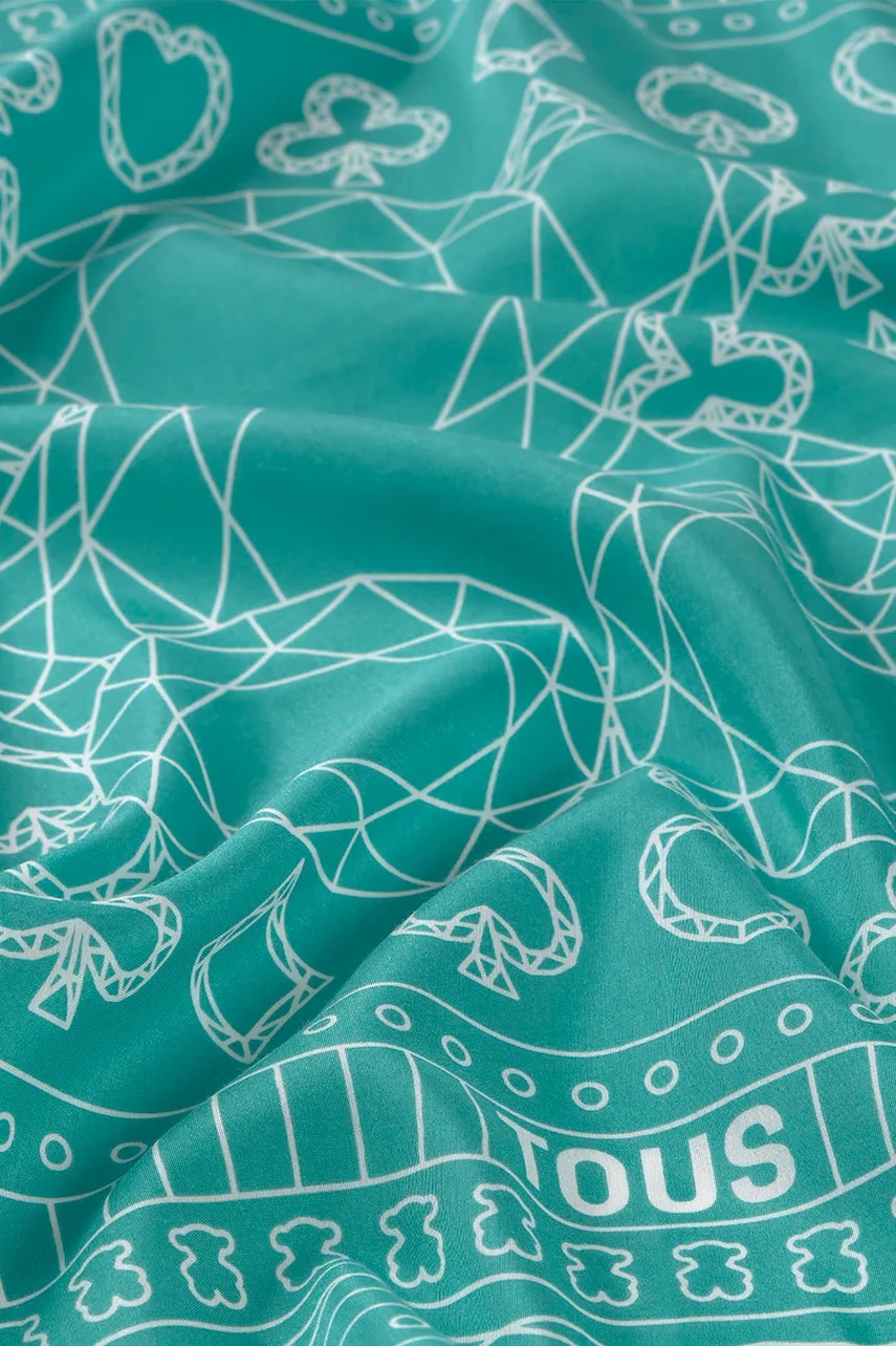 Šátek s přídavkem hedvábí Tous