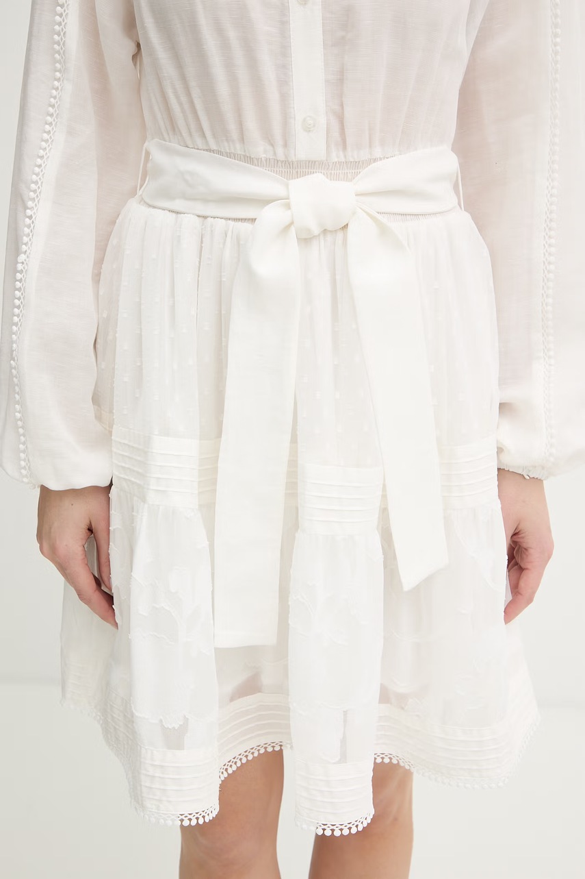 Šaty s příměsí lnu Silvian Heach FALEN (obrázek 5)