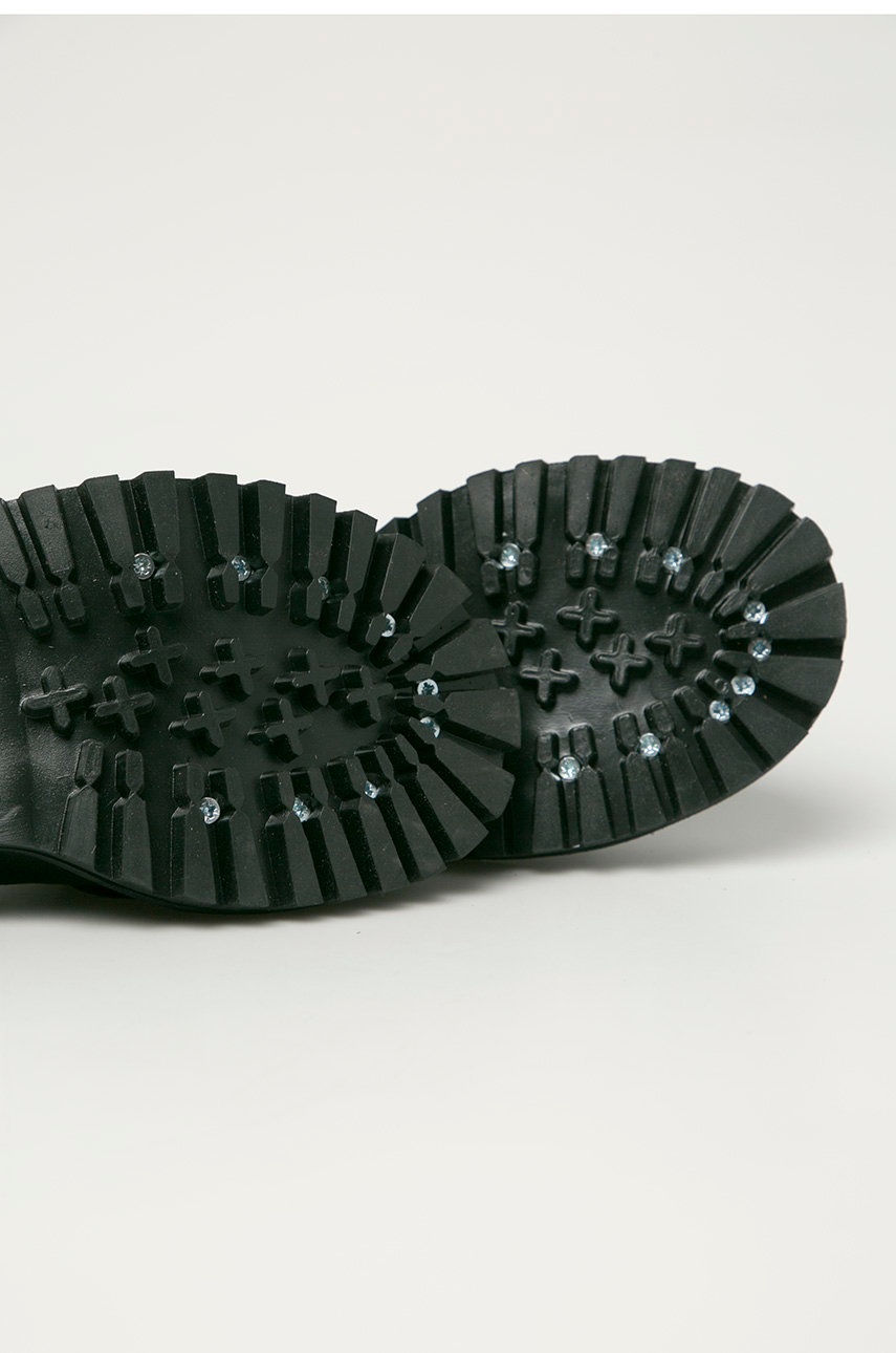 Altercore - Κλειστά παπούτσια 350 φωτογραφία