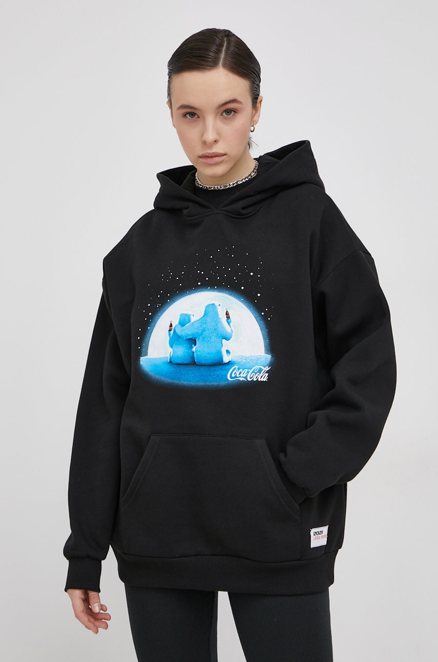 

Кофта Local Heroes Coca x Cola женская цвет чёрный с принтом
