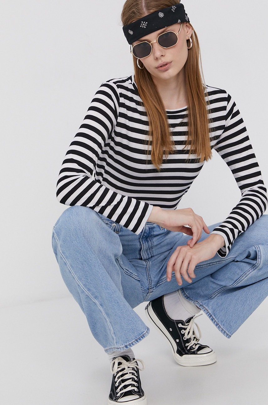 

Памучна блуза с дълги ръкави Cross Jeans в черно, Черен
