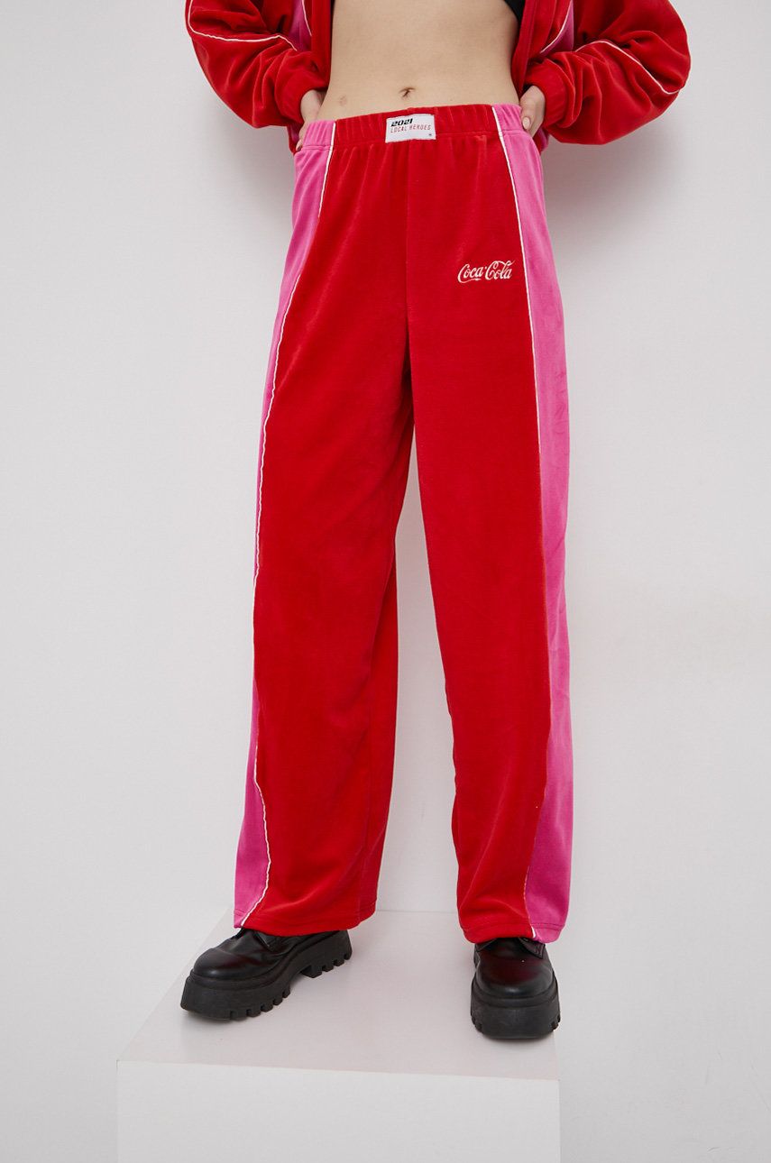 Local Heroes Pantaloni Coca x Cola femei, culoarea rosu, model drept, high waist
