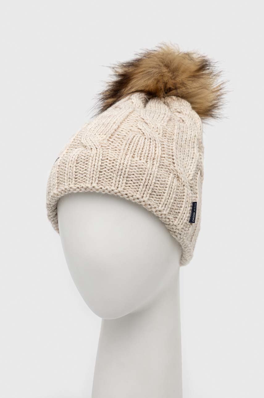 

Шапка Cross Jeans в бежово от плътен трикотаж, Бежов