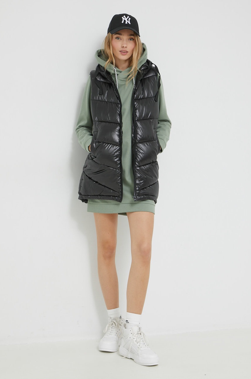 

Елек Cross Jeans дамски в черно със зимна изолация, Черен