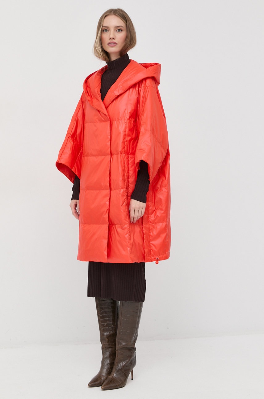 

Пухено яке Liviana Conti в оранжево с преходна изолация с уголемена кройка, Оранжев