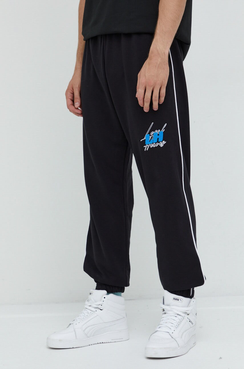 Local heroes pantaloni de trening barbati, culoarea negru, neted