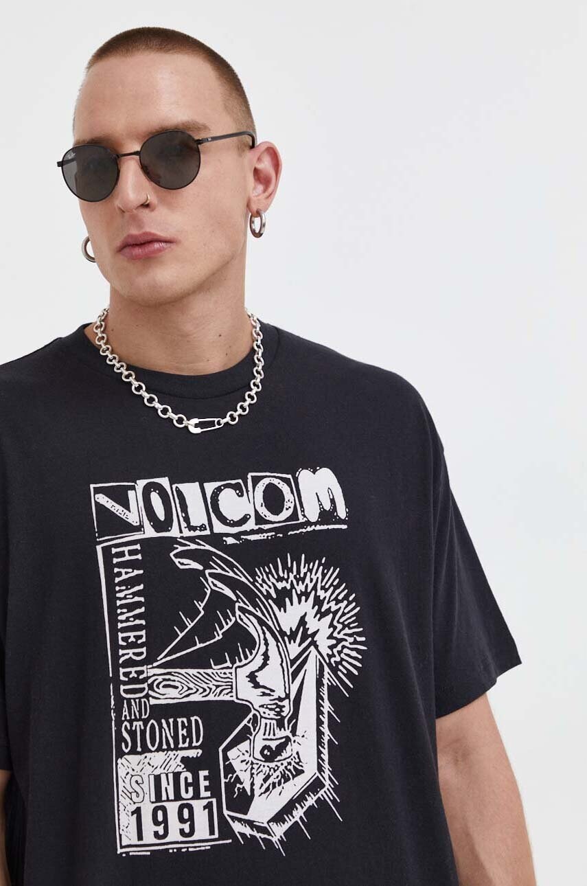

Хлопковая футболка Volcom цвет чёрный с принтом