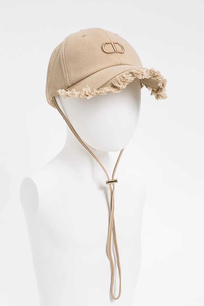 Бавовняна бейсболка Twinset колір бежевий з аплікацією 251GJ5022 Бавовняна бейсболка Twinset колір бежевий з аплікацією 251GJ5022