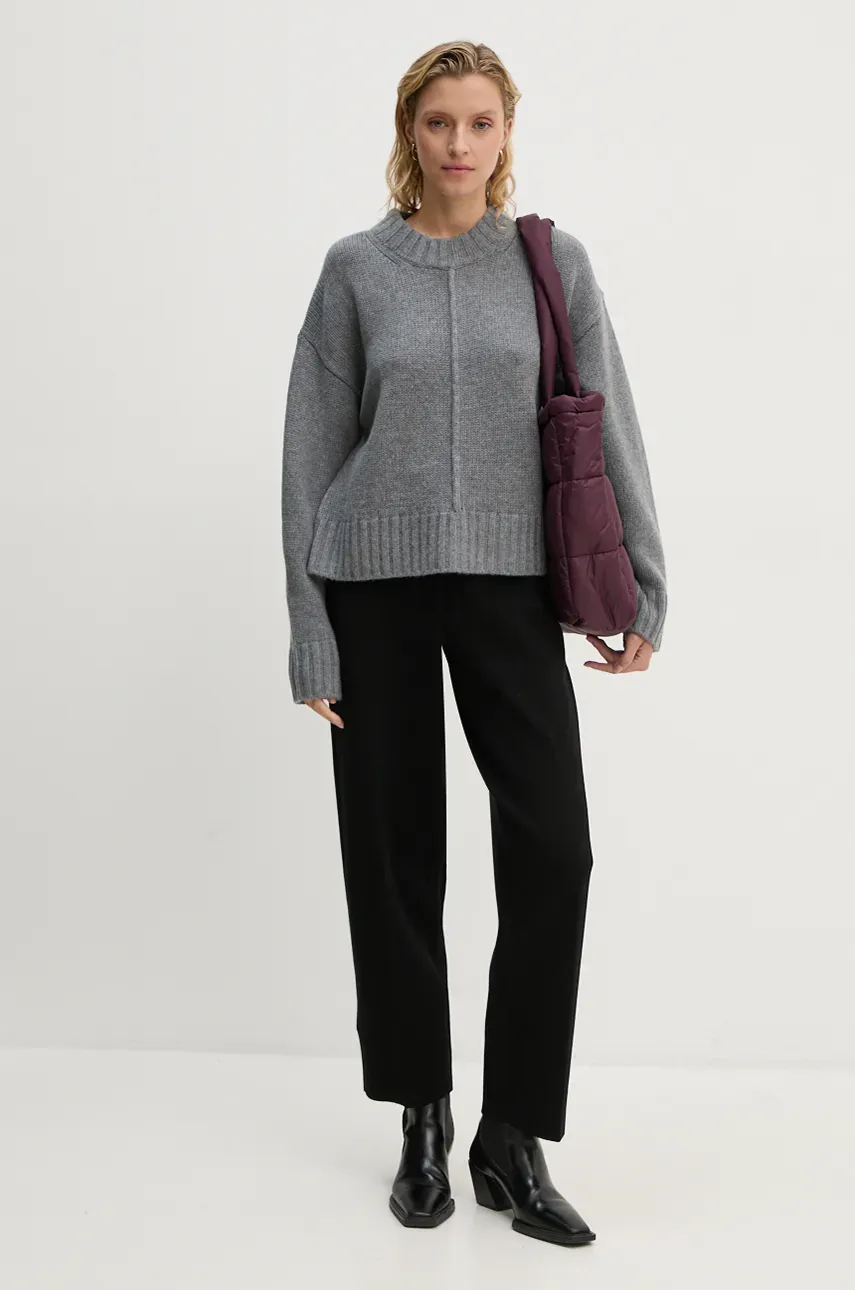 Шерстяной свитер Day Birger et Mikkelsen Lula - Daily Cashmere женский цвет серый тёплый DAY65243480 Шерстяной свитер Day Birger et Mikkelsen Lula - Daily Cashmere женский цвет серый тёплый DAY65243480