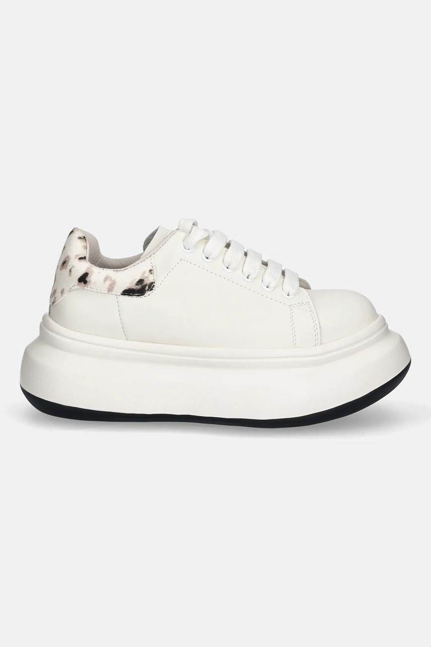 Кожаные кроссовки GOE цвет бежевый SS2N4002 WHITE