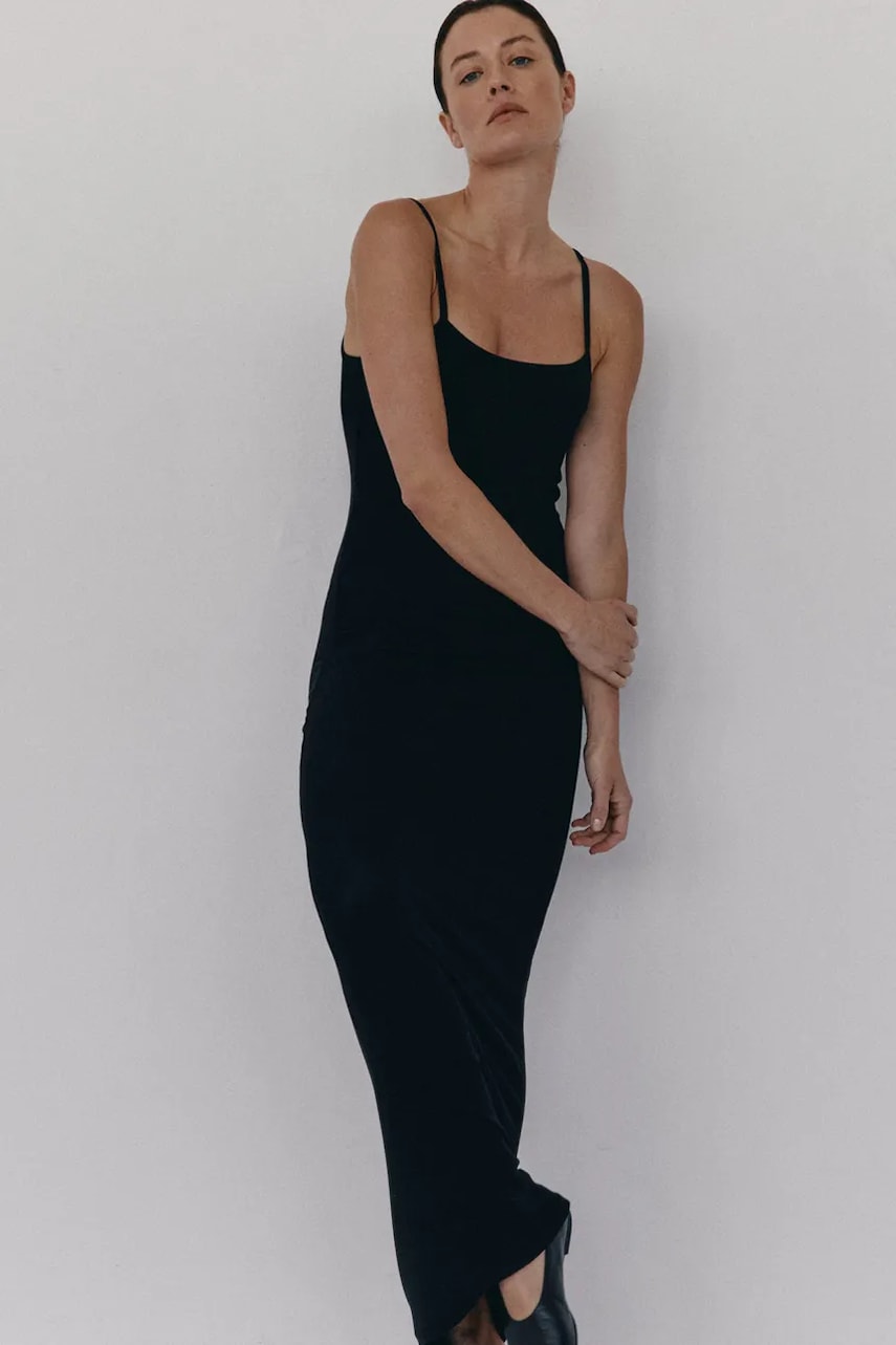 MUUV. rochie JORDE culoarea negru, maxi, mulată