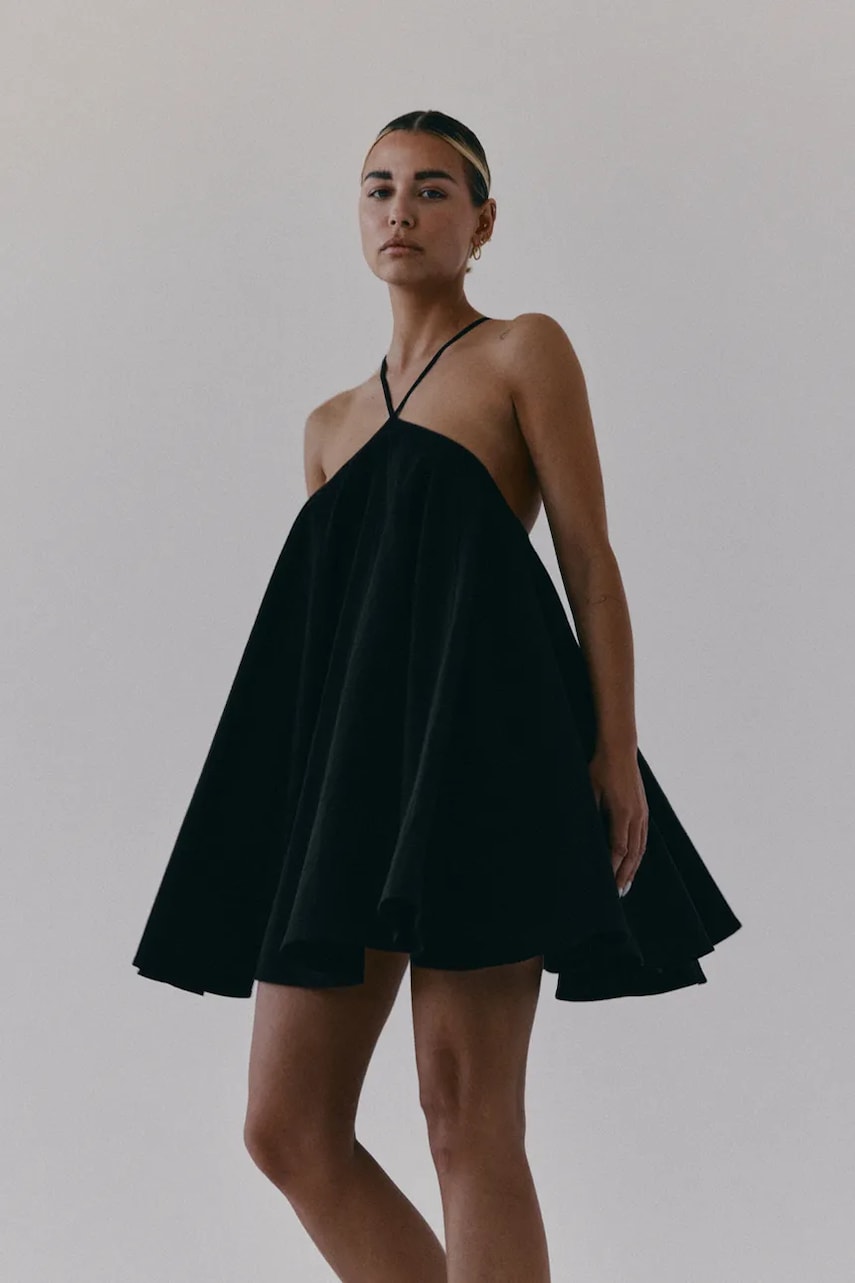 Βαμβακερό φόρεμα MUUV. PLAINS