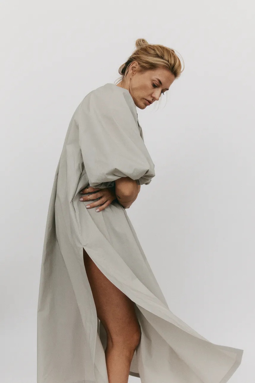 Βαμβακερό φόρεμα MUUV. BUFFLE φωτογραφία