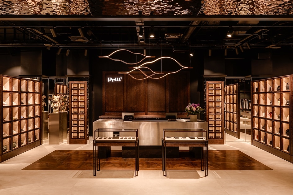 Visit PRM Concept Store