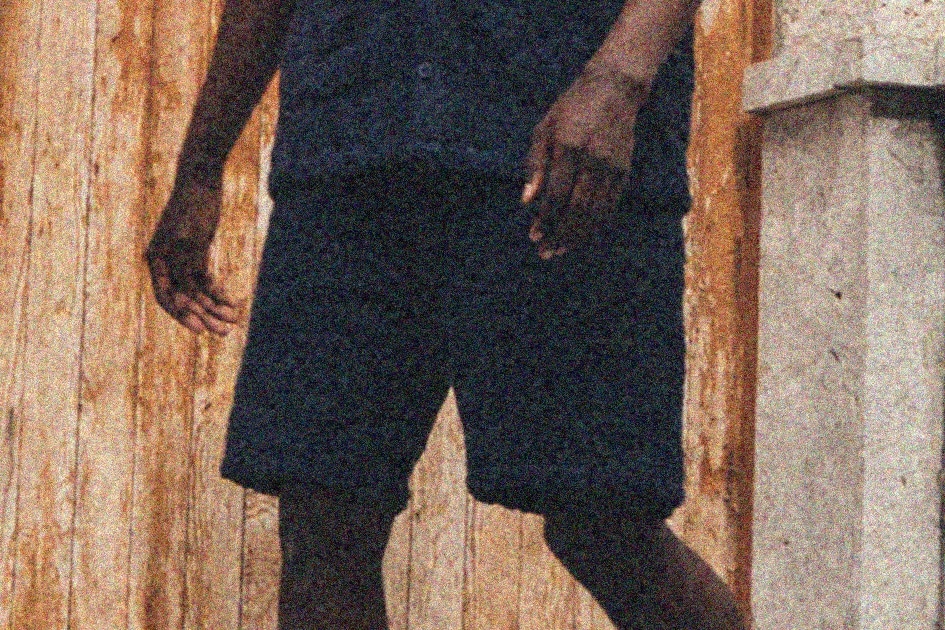 Pantaloni scurți