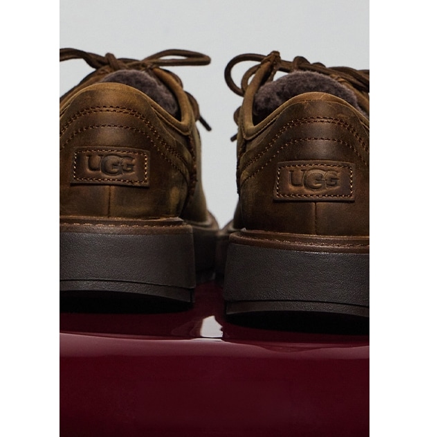 UGG